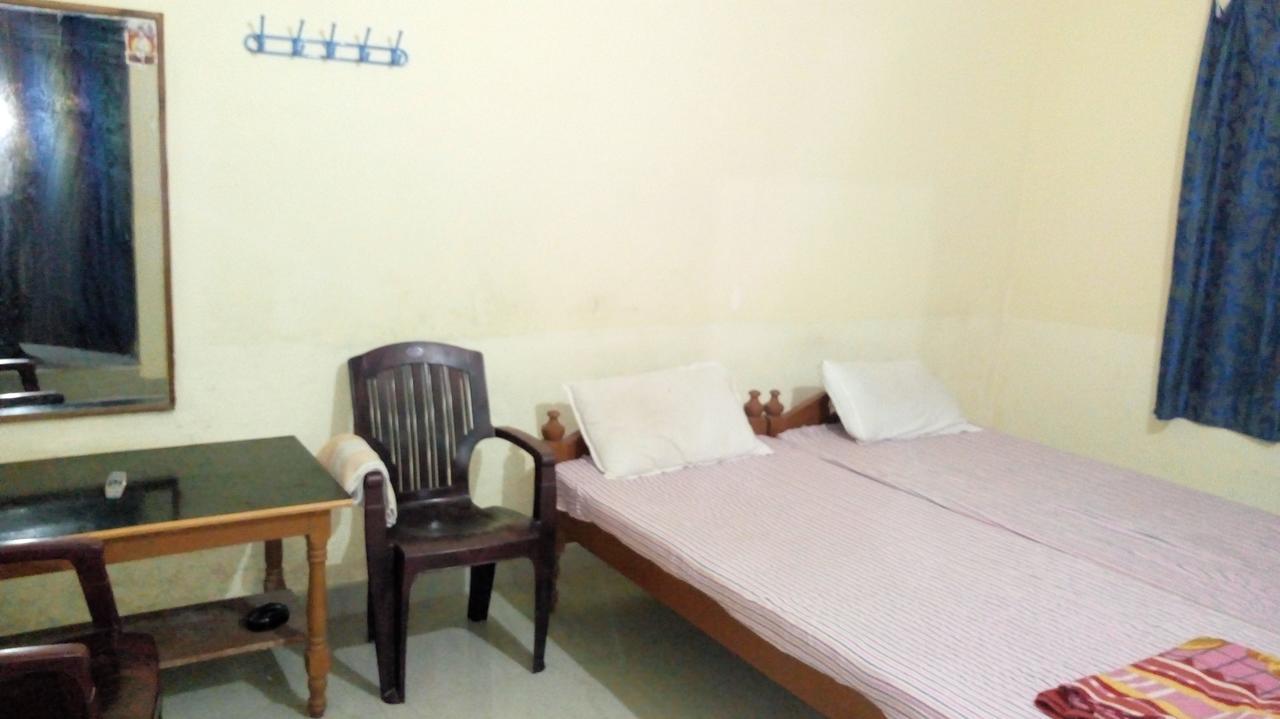 Sunrise Guest House Bhubaneswar Esterno foto