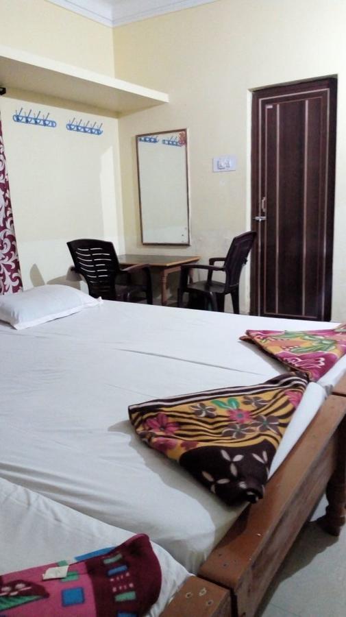 Sunrise Guest House Bhubaneswar Esterno foto